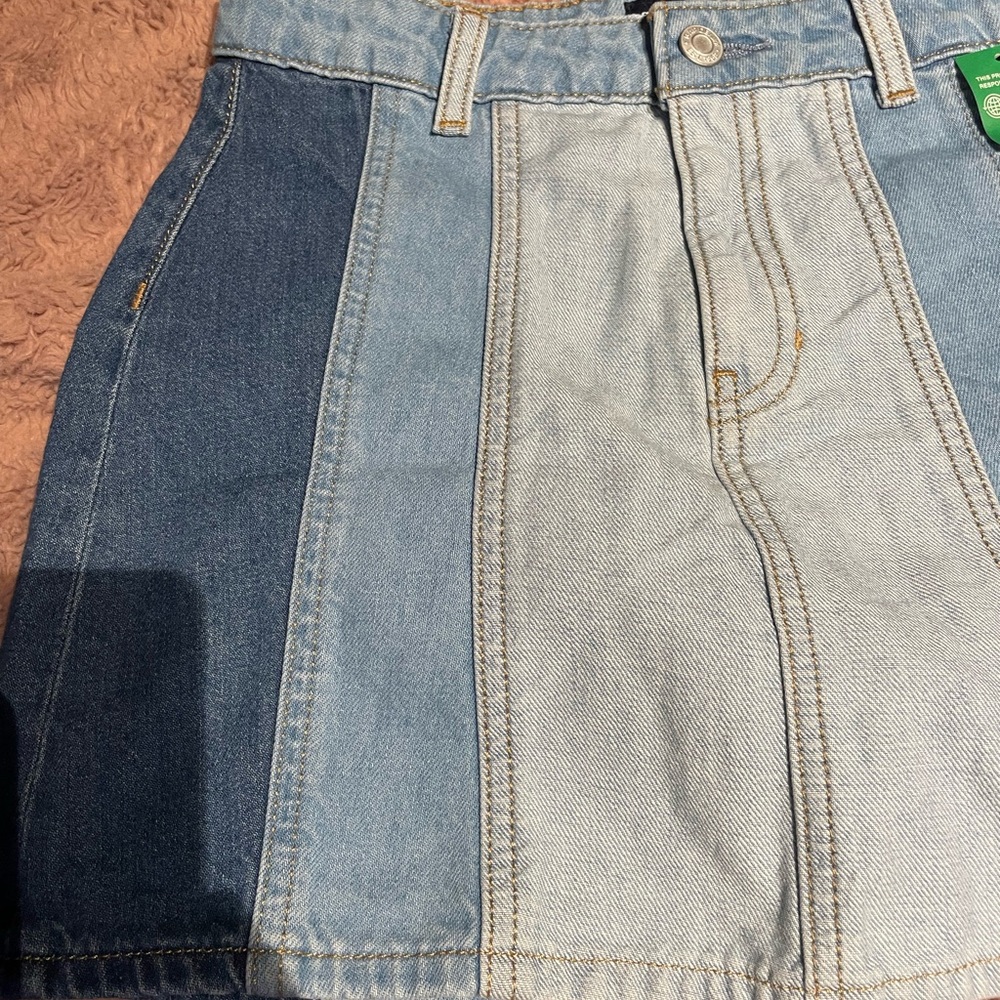 NWT Girl’s Gap Denim Color block Mini Skirt - Picture 5 of 7
